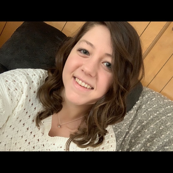 Meet your Posher, Elisha - Picture 1 of 1